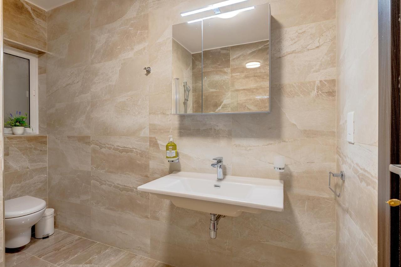 Chic 2Br Apartment, Ideal Location Ta Xbiex Exterior foto