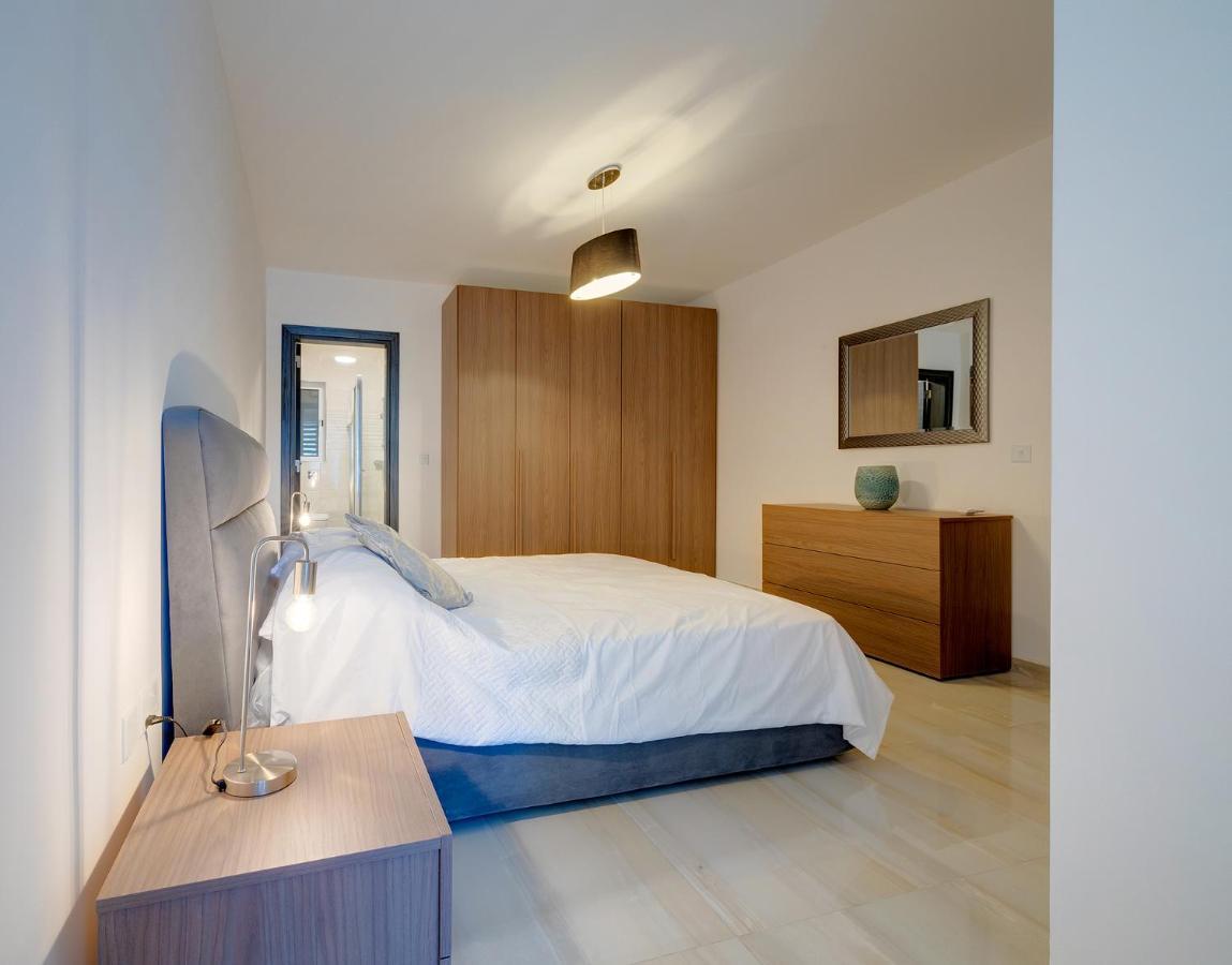 Chic 2Br Apartment, Ideal Location Ta Xbiex Exterior foto